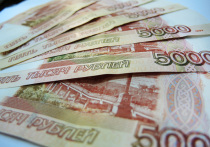 Вернуть деньги несовершеннолетнему сыну, которые он получил на день рождения, придется жителю Москвы по решению суда