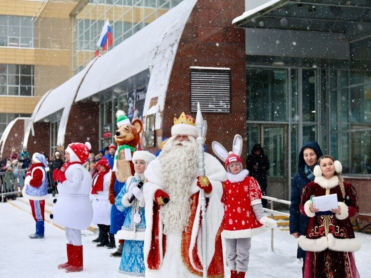 Поезд Деда Мороза в Уфе посетили около 12 тысяч человек