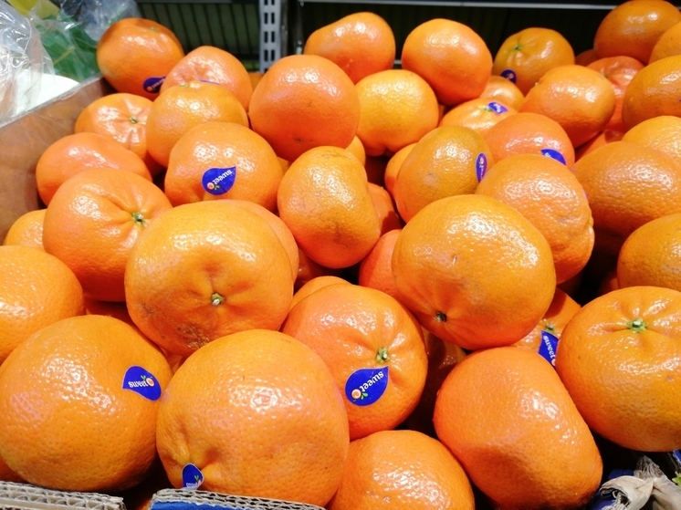 Эксперт Кузнецова посоветовала выбирать мандарины среднего размера