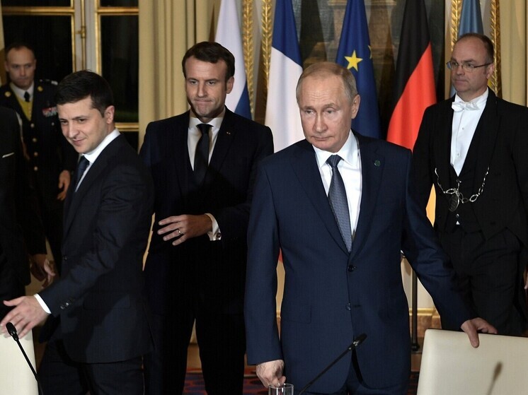 Песков вспомнил выражение лица Зеленского на переговорах с Путиным в 2019 году