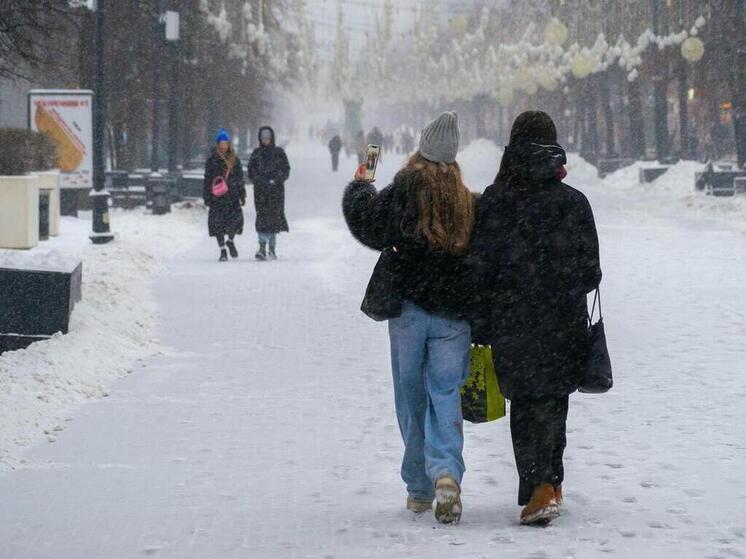 Снег продолжит идти в понедельник на Южном Урале