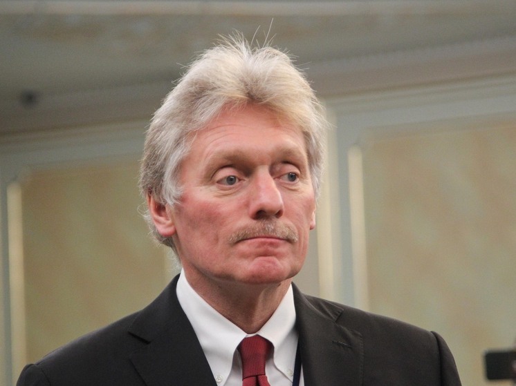 Песков: Россия приветствует решение FIDE о полном допуске российских шахматистов