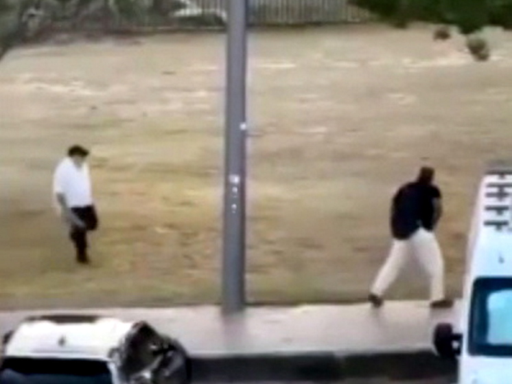 Теракт в Сиднее устроили отец и сын