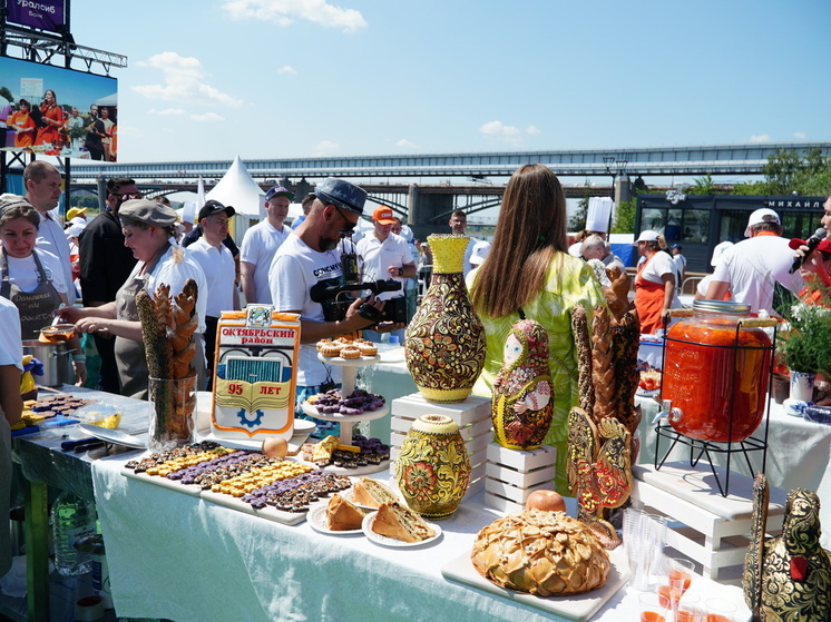 Новосибирская область лидирует в Сибири по обороту торговли, превысив триллион рублей
