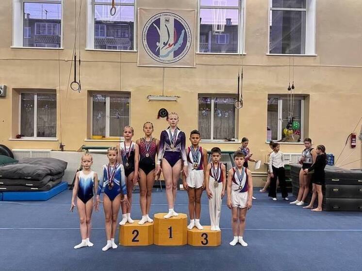 Спортсмены из Бурятии завоевали 20 медалей на соревнованиях по гимнастике