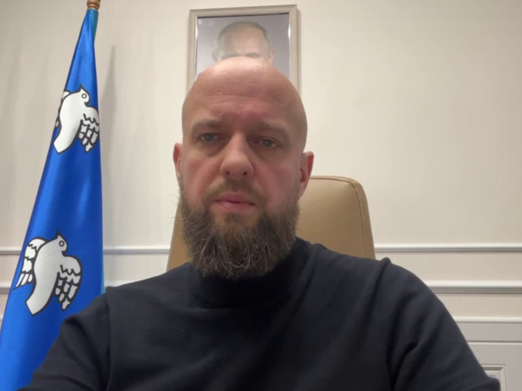 Евгений Маслов предложил курянам обсудить будущее садовых участков