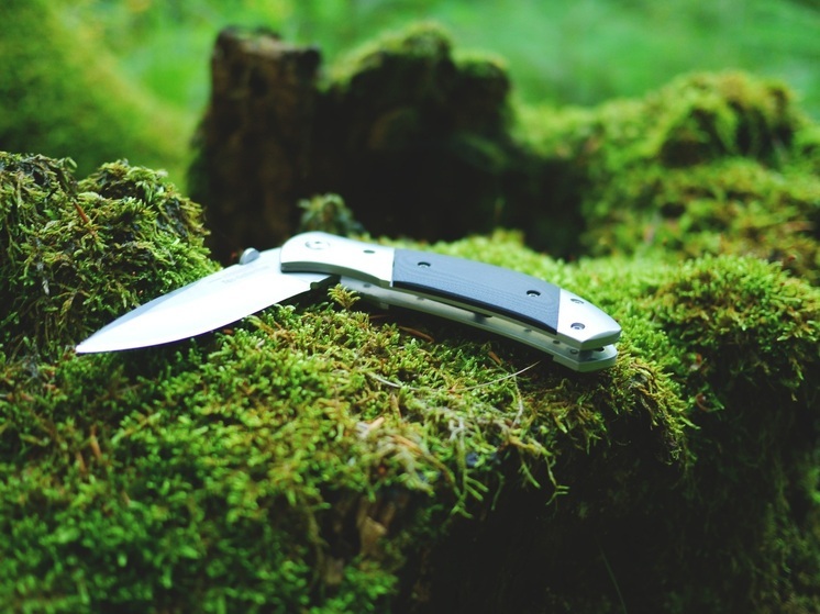 За удар ножом в спину житель НАО получил 3 года условно