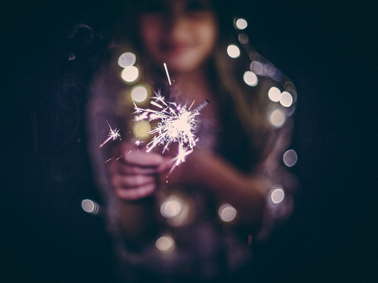 Цвет удачи на год Лошади: как привлечь финансовый успех и карьерный рост