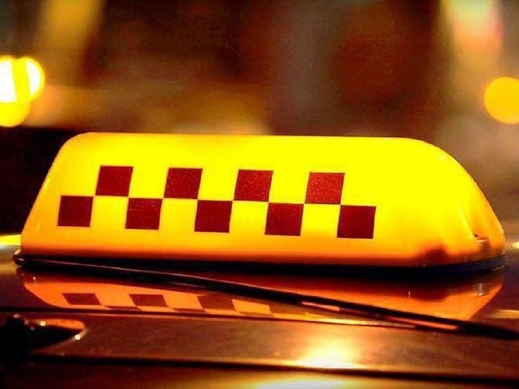 Таксистам разрешили возить пассажиров между «двух Алтаев»