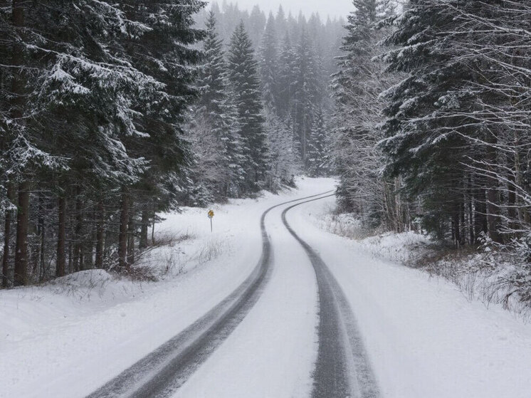 В Югре стартовала акция «По зимней дороге — без ДТП»