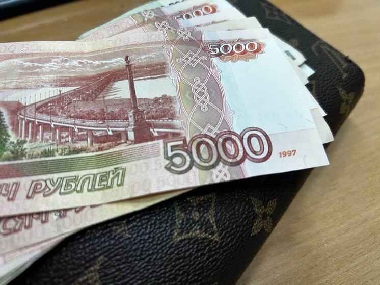 Пенсионерка из Новосибирска помогла аферистам обобрать старушку из Барнаула