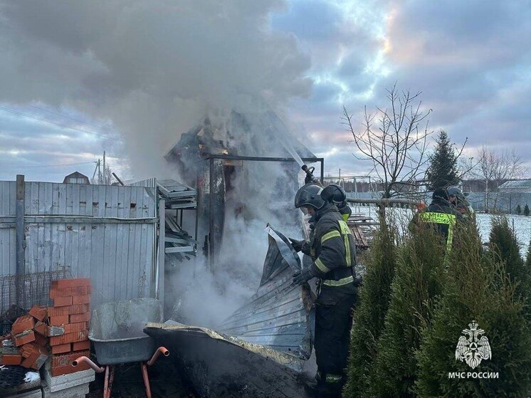  Пожар в бане ликвидирован в деревне Краснополье Щекинского района