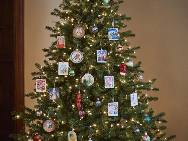 В Тюменской области проходит благотворительная акция «Ёлка желаний»