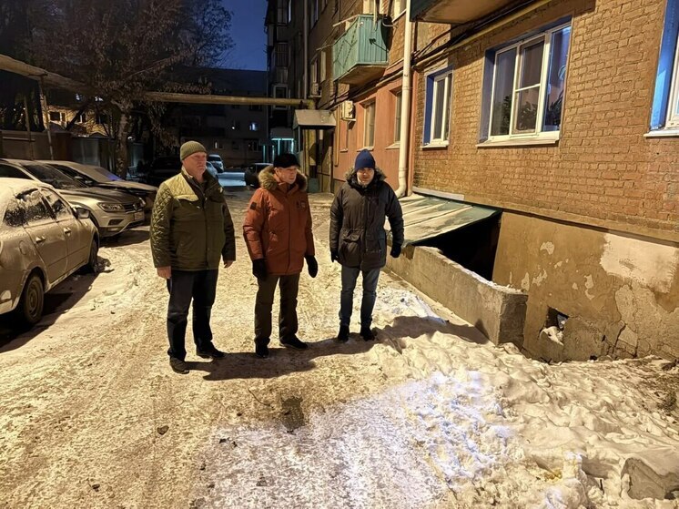 Олег Денисов выявил нарушения зимнего содержания дворов в Железнодорожном районе