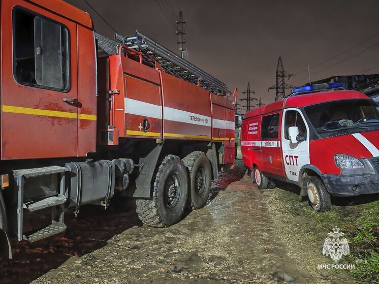 В Донском из горящего подъезда в доме эвакуировали пятерых детей