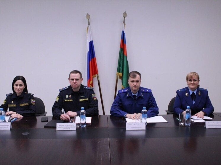 Диалог с законом: личный приём граждан првели в УФССП России по Псковской области