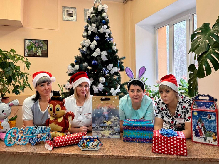 Новогоднее волшебство расцвело в детской больнице под Липецком