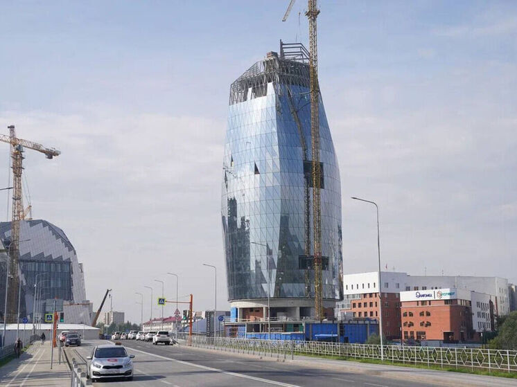 ПСБ осмотрел стройку самой высокой гостиницы Сибири в Кемерове