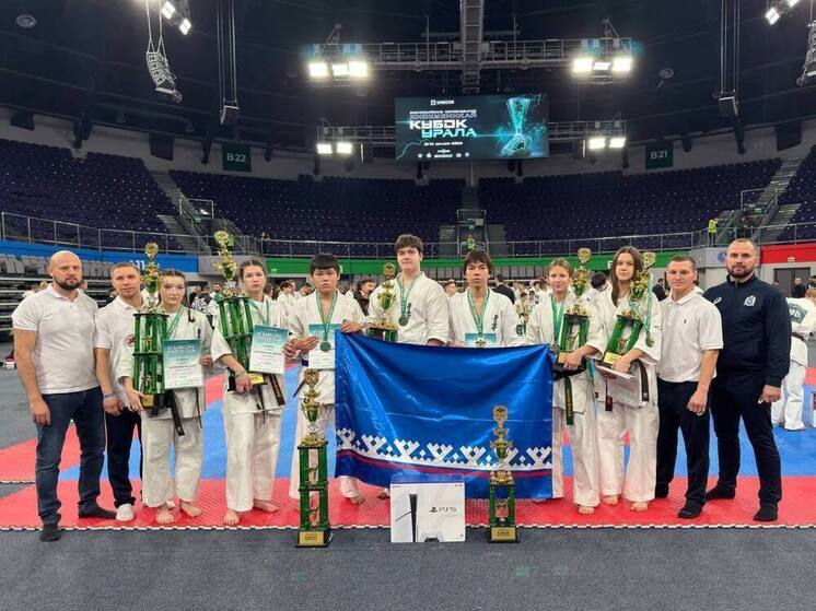 Юные ямальцы пополнили копилку округа наградами по киокусинкай