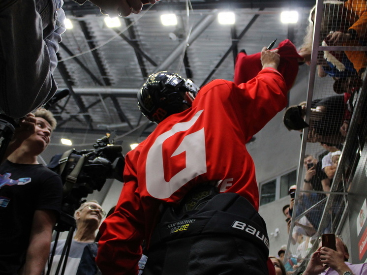 Генменеджер «Авангарда» высказался о повышении зарплат в лиге