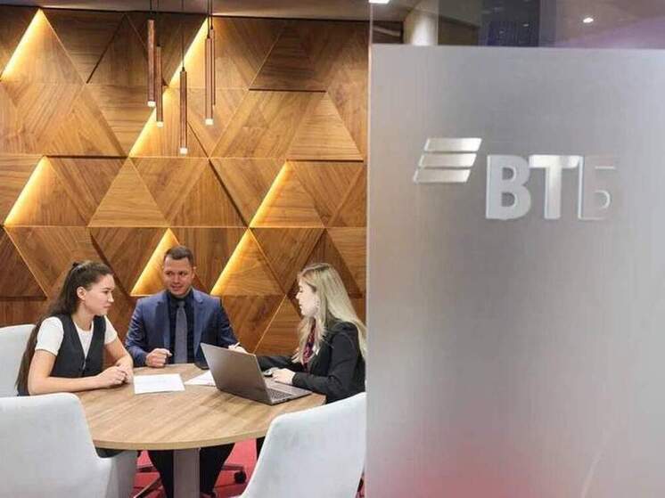 Обновленный офис федерального банка открылся на левом берегу Омска