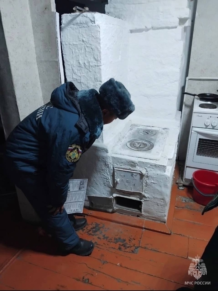 В Туве с начала года из-за неисправных печей произошло более 150 пожаров