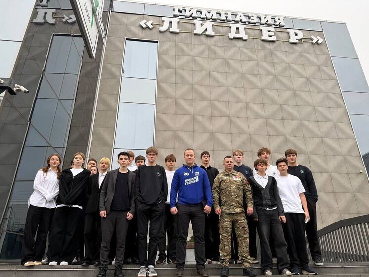 В честь Дня Конституции лидер кубанских молодогвардейцев Юрий Костомаха поговорил с молодежью