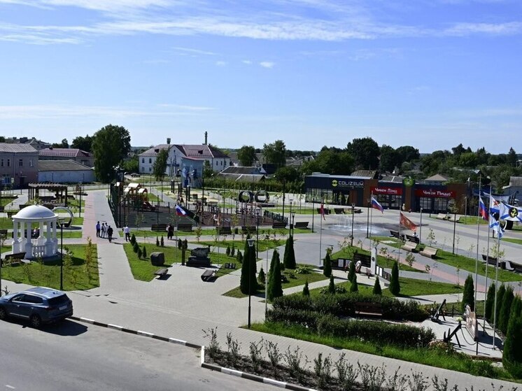 В Брянской области в этом году благоустроили 32 общественных пространства