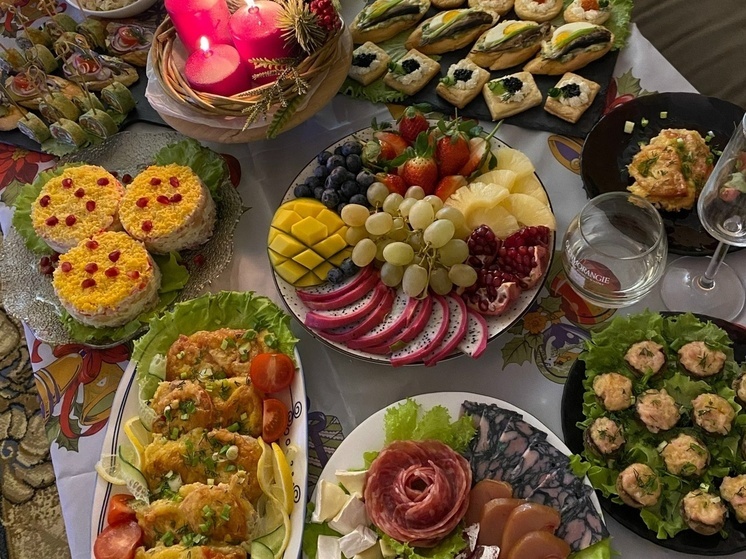 Врач из Ростовской области рассказала о правилах питания для детей в новогоднюю ночь