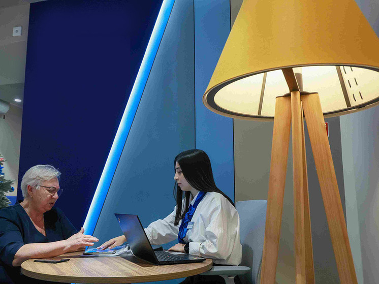 В ВТБ сообщили о выплатах 200 млн рублей пенсионерам в рамках страхования от мошенничества