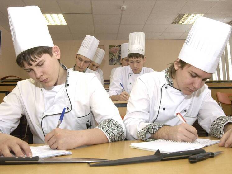 63% выпускников выбрали для поступления техникумы, а не вузы