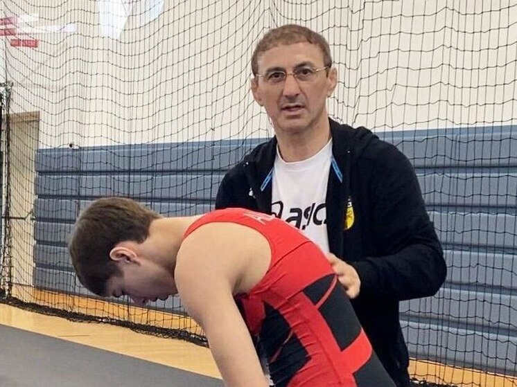Тренер из Дагестана возглавил молодежную сборную Словакии по вольной борьбе
