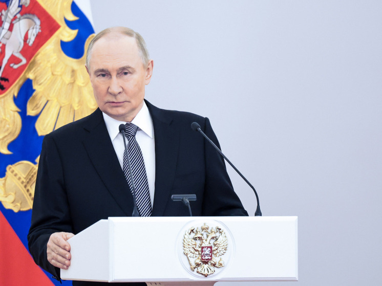 Путин запретил обязательные работы для ряда граждан