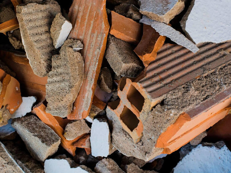 Липецкая прокуратура требует снести аварийный дом