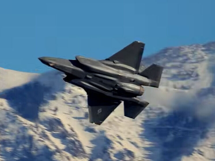 WSJ: США перебрасывают вооружение к Венесуэле для нанесения точечных ударов