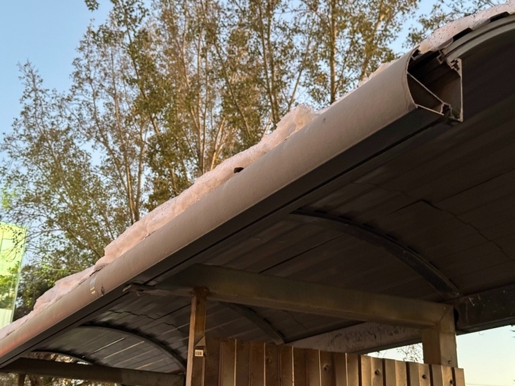 В Ижевске обещают обновить 39 павильонов на остановках до конца года