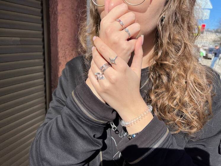 Калининградцам пообещали разобраться с запахом жженой резины