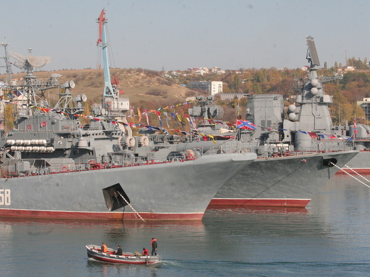 Черноморский флот опроверг информацию Киева об уничтожении подлодки