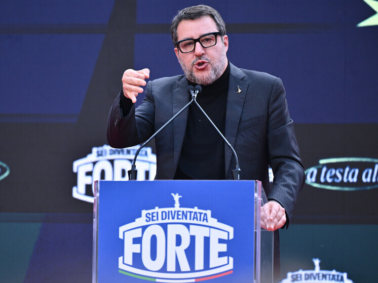 Вице-премьер Италии Сальвини: санкции против России ослабили экономику Европы