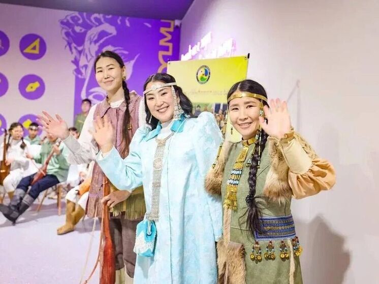 Гимназия «Айыы кыһата» обогатила открытие Молодёжного центра «Патриот» в Якутске мастер-классами по якутской культуре