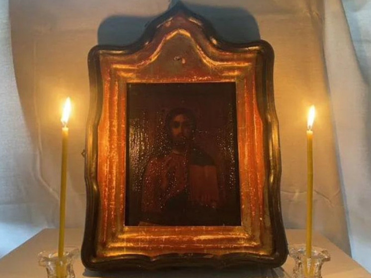 В Новосибирске продают старинную мироточивую икону Иисуса Христа