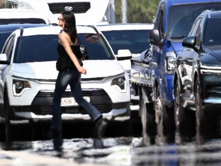 Таможенная служба: импорт южнокорейских автомобилей в Россию в ноябре вырос в три раза