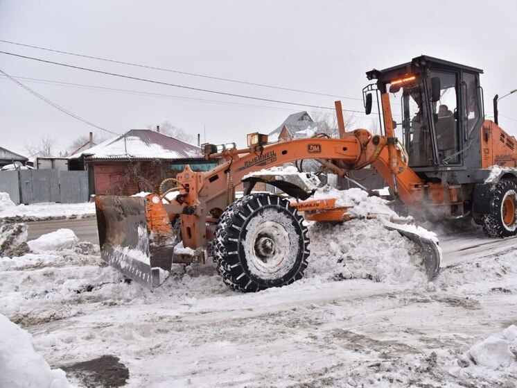 После снегопада с омских дорог,вывезли 4000 кубометров снега
