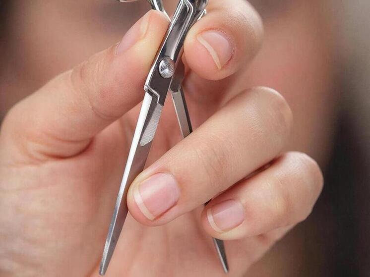 Жительницу Сахалина осудили на 7,5 лет за покушение на убийство ножницами и ножом