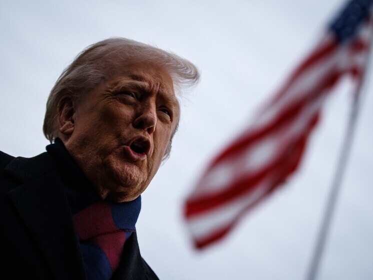 Премьер Туск: США дадут военные гарантии безопасности Украине