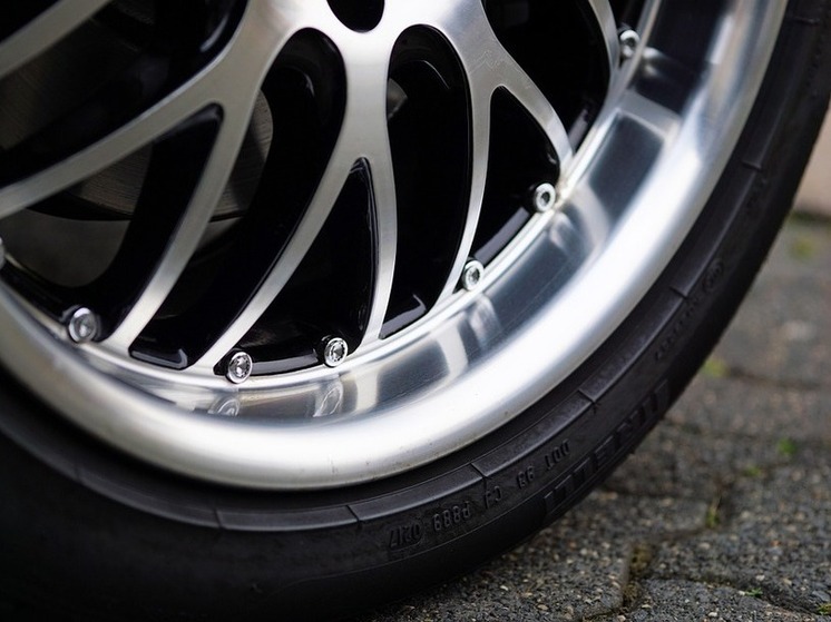 Ночь любви обернулась уголовкой: комсомольчанин угнал машину ради примирения