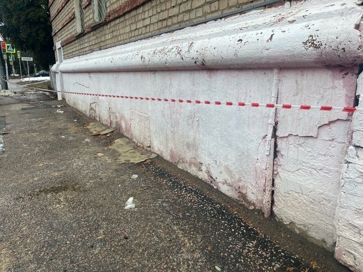 Жители Донецка жалуются на аварийное состояние ДК «Смолянка»