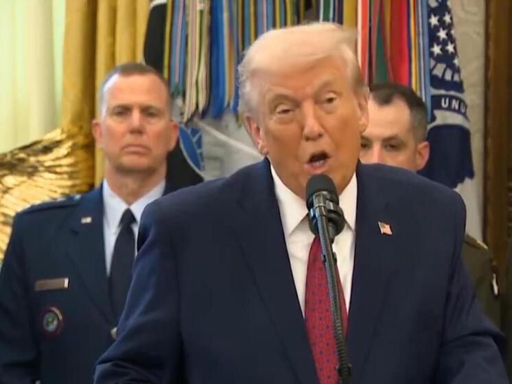 Дональд Трамп обвинил Би-би-си в клевете и подал многомиллиардный иск