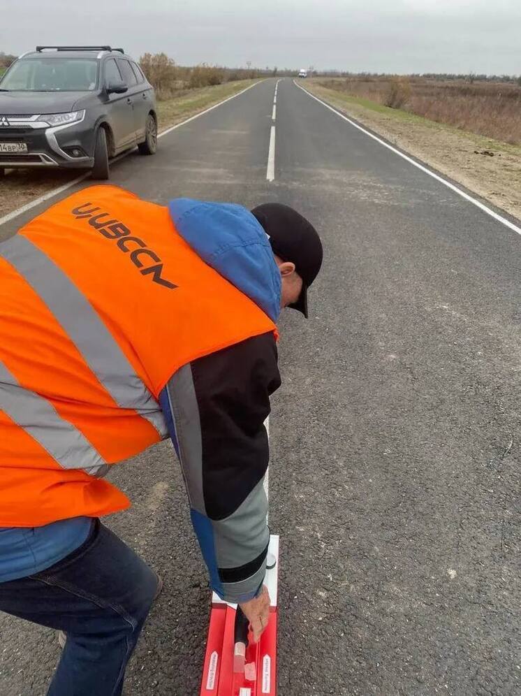 В Астраханской области отремонтировали участок дороги «Образцово-Травино – Полдневое»