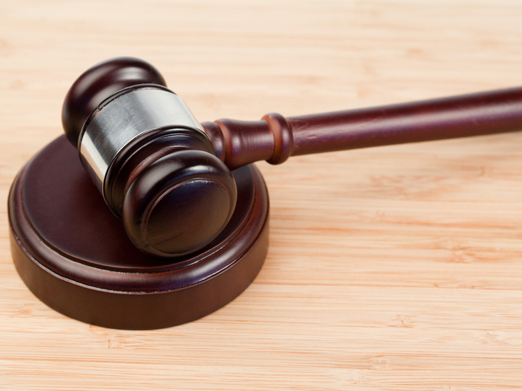 Новодвинка получила условный срок за пересылку порно в соцсети